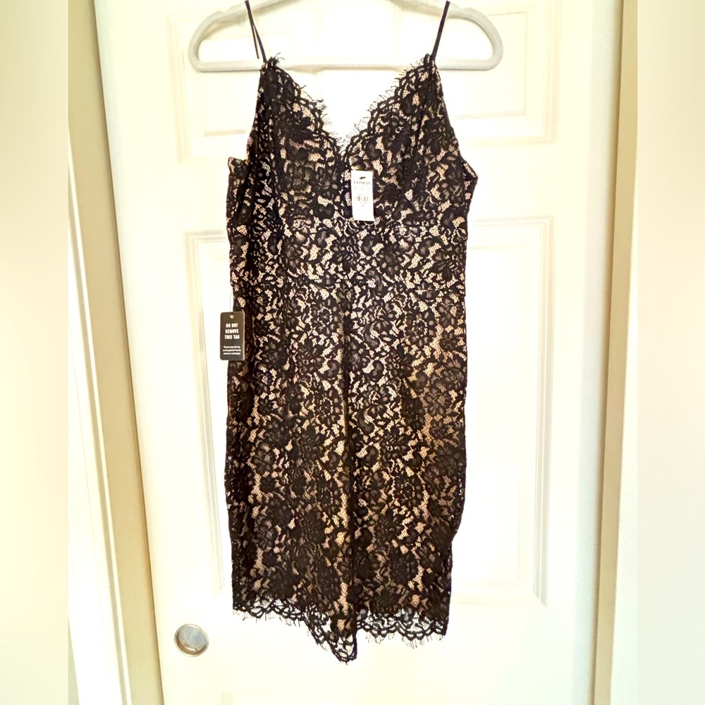 Express lace NWT spaghetti strap dress